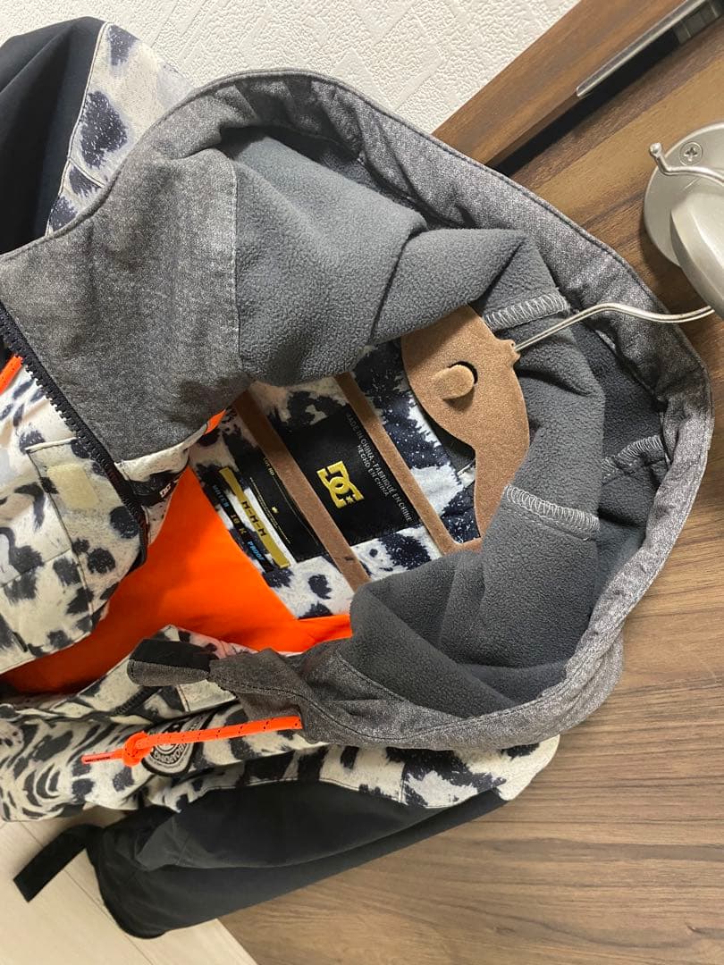 DCスノーボードウエア