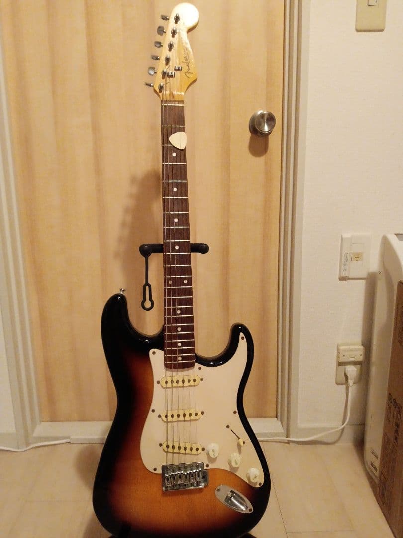 ギター Spuier by Fender Stratocaster