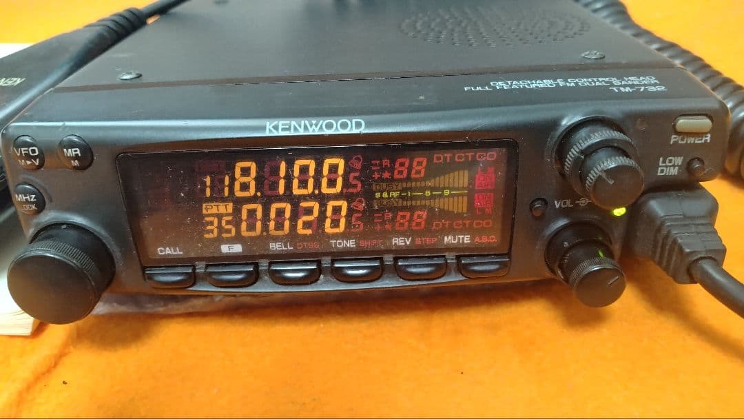 KENWOOD TM-732 ディユアルバンドトランシーバ ー