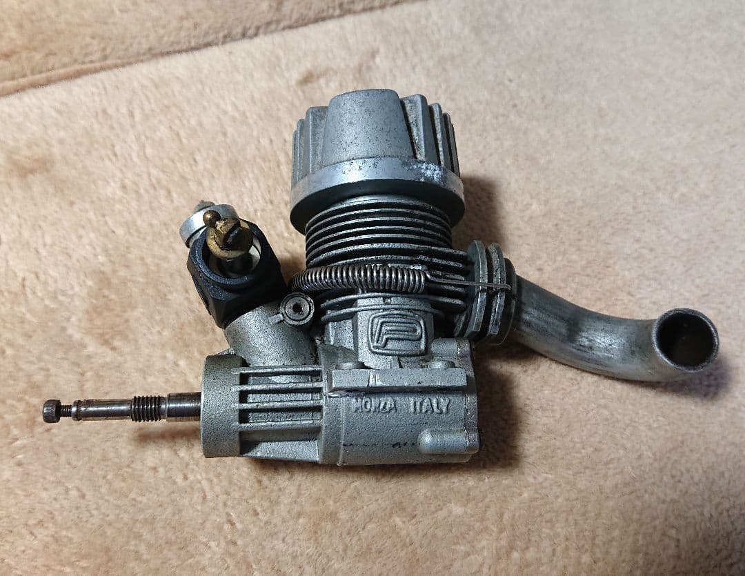 ラジコン エンジン ジャンク品