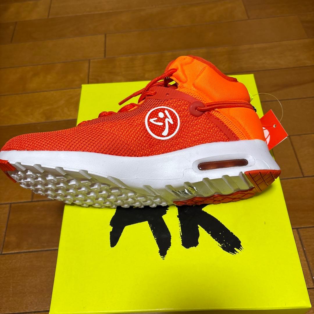 ズンバ　ダンスシューズ