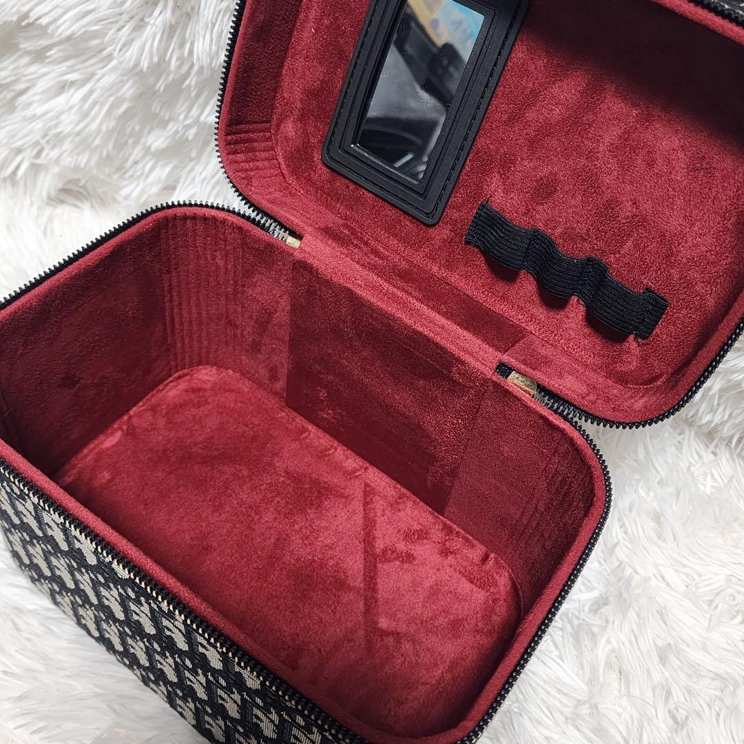 ディオール　バニティポーチ　トロッター柄　ノベルティ