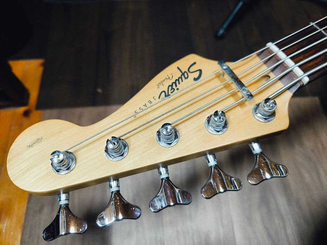Squire by Fender Jazz Bass 5弦 ジャズベース