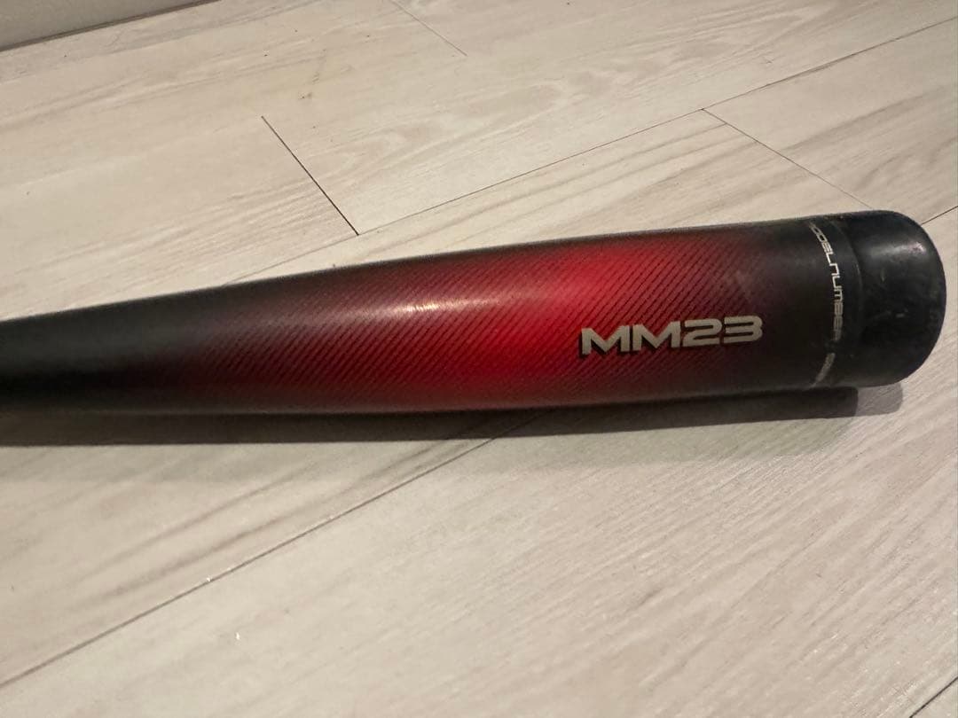 MM23 軟式バット 赤/黒