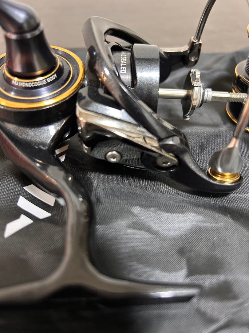 DAIWA21カルディアLT2500S-XH スピニングリール