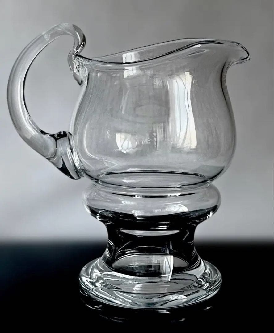 北欧ヴィンテージガラス ピッチャー 脚付 高さ約20cm