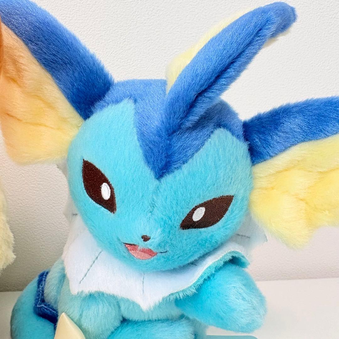 ポケモンセンター イーブイコレクション ぬいぐるみ ブースター シャワーズ 2点