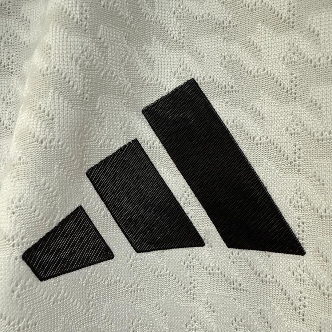 adidas　レアル・マドリード　24/25　選手用長袖ユニフォーム