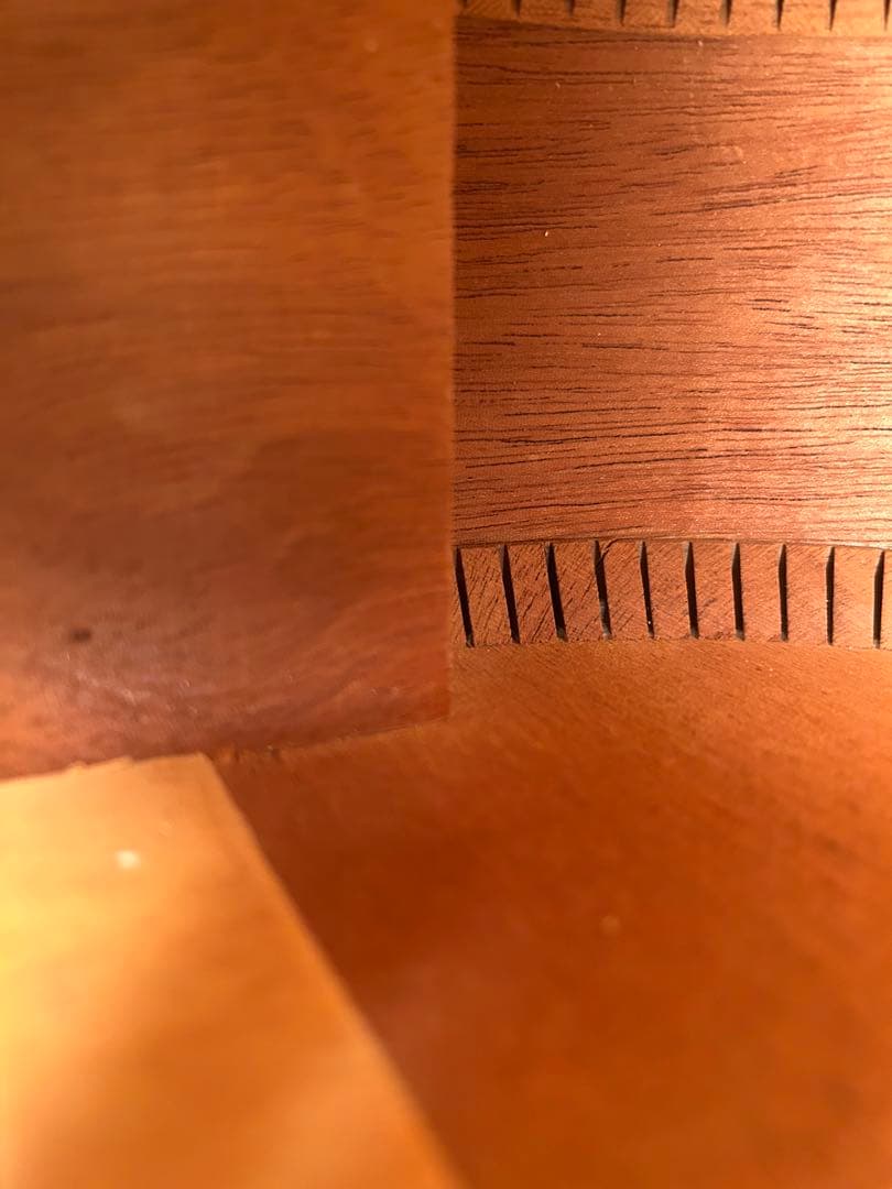 ガねっち‼️Gibson J45（1968年製）ナローネック 固定サドル