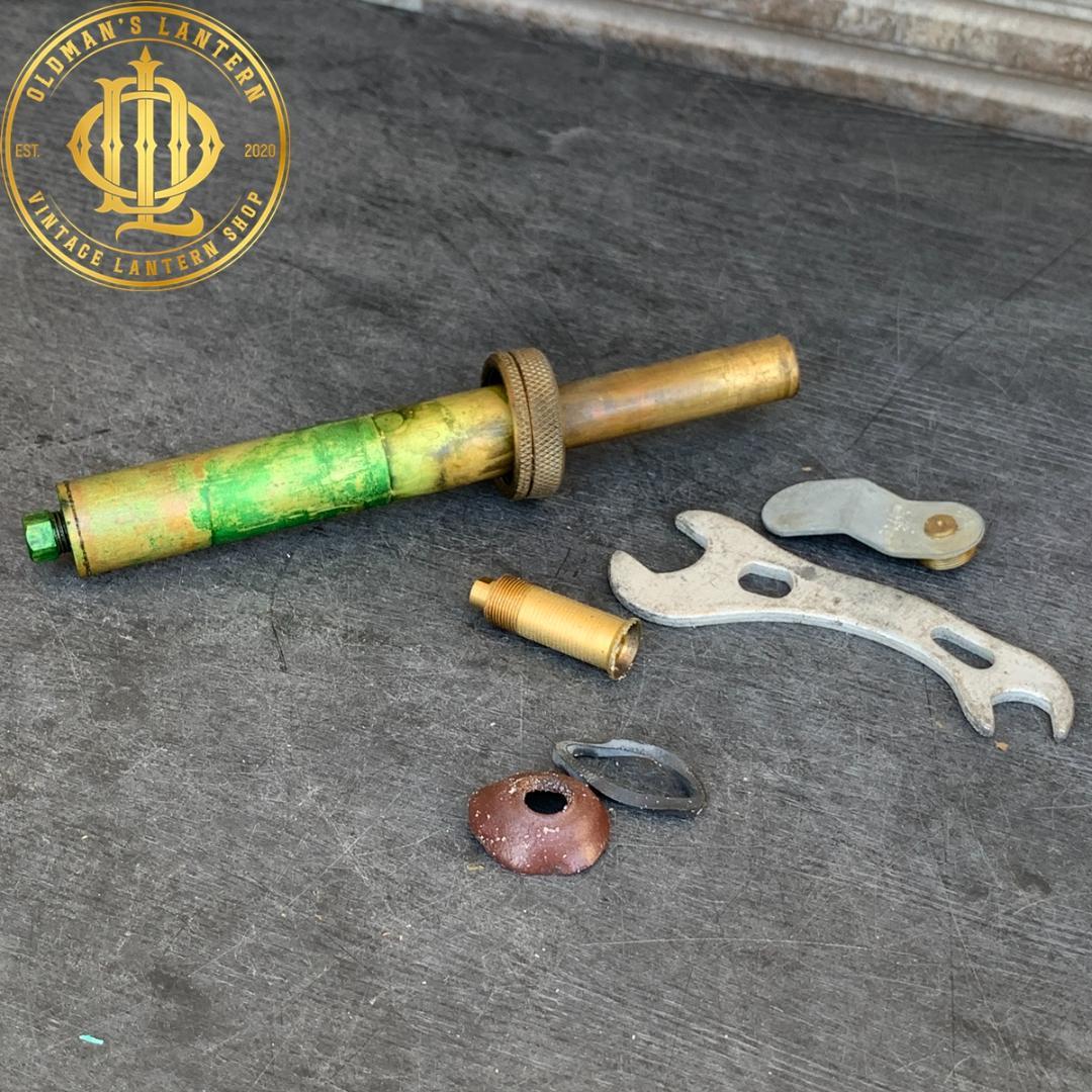 【未使用品】初期モデル M-1950 ガソリンストーブ ROGERS1952年