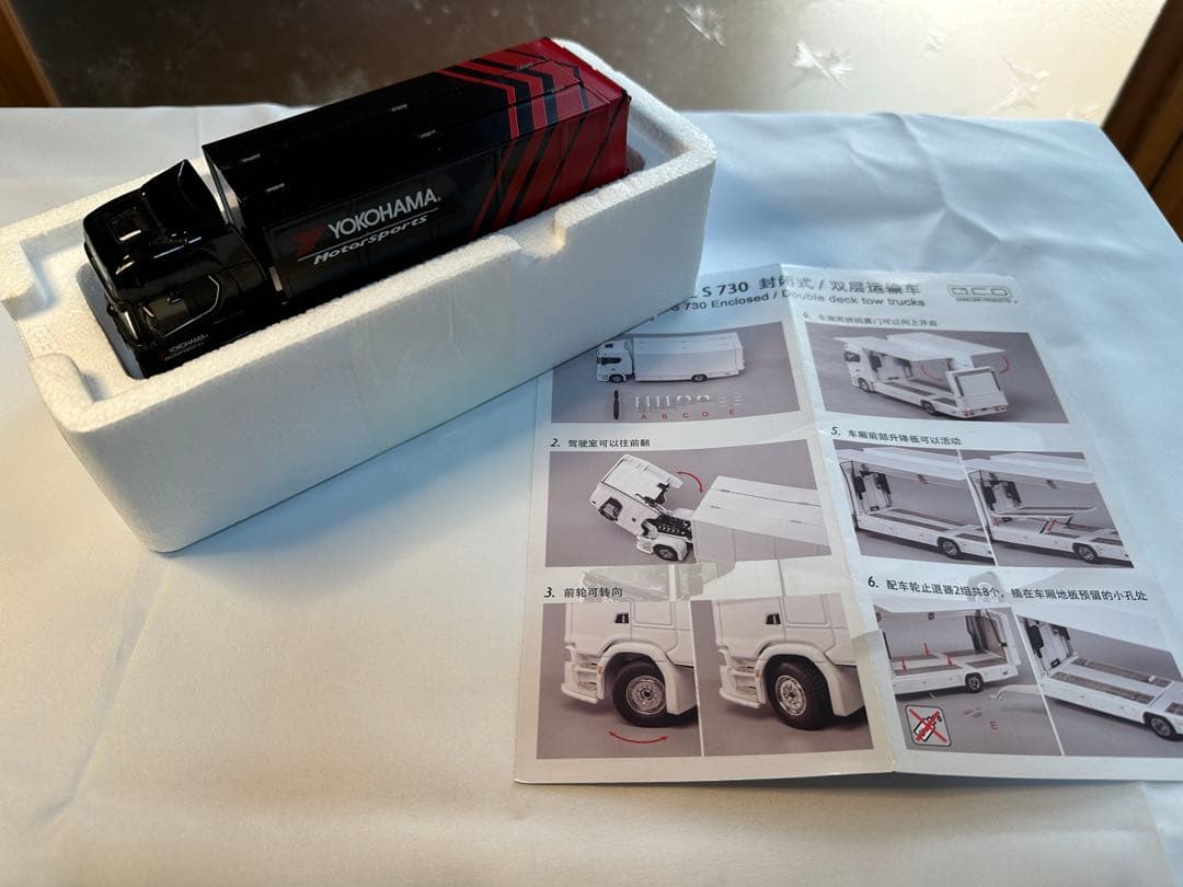 新品未使用　MC64 スカニア　ヨコハマタイヤ　1/64