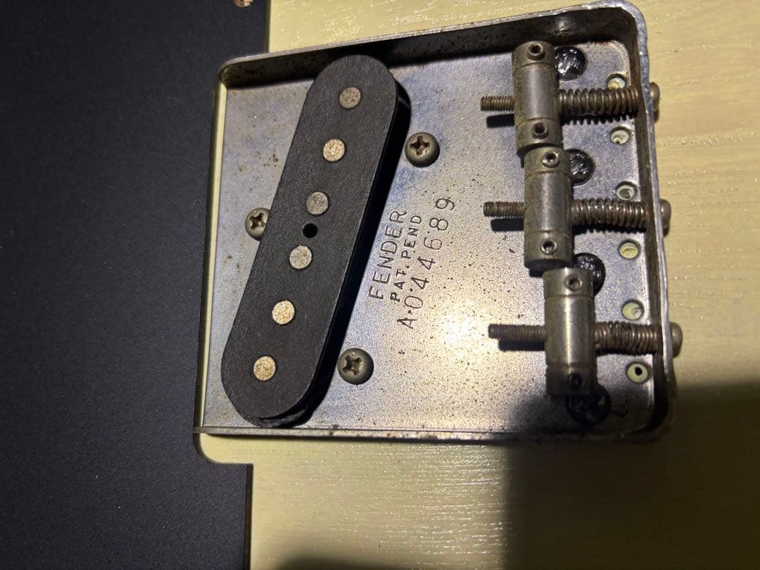 fender japan 初期／ブリッジAシリアルコンポーネント　ラッカー塗装