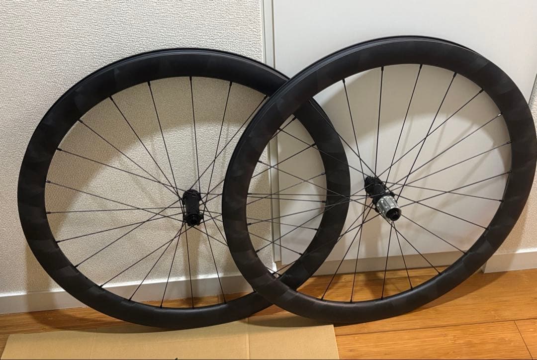 前後1296g 後輪訳あり　カーボンホイール　ディスクブレーキ リム高さ45mm