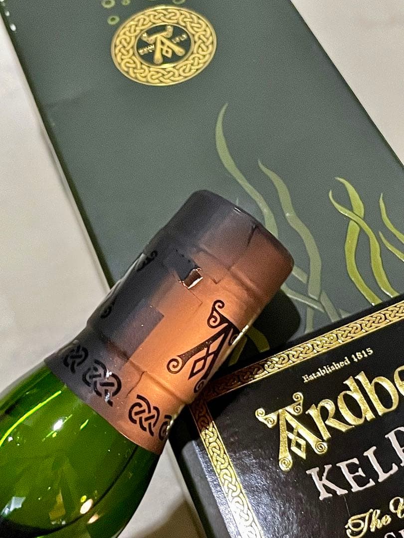 アードベッグ ケルピー 700ml 箱付き スコッチ　アイラ　ウイスキー