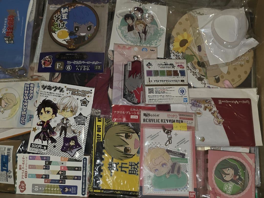 アニメ　ゲームグッズまとめ　300点
