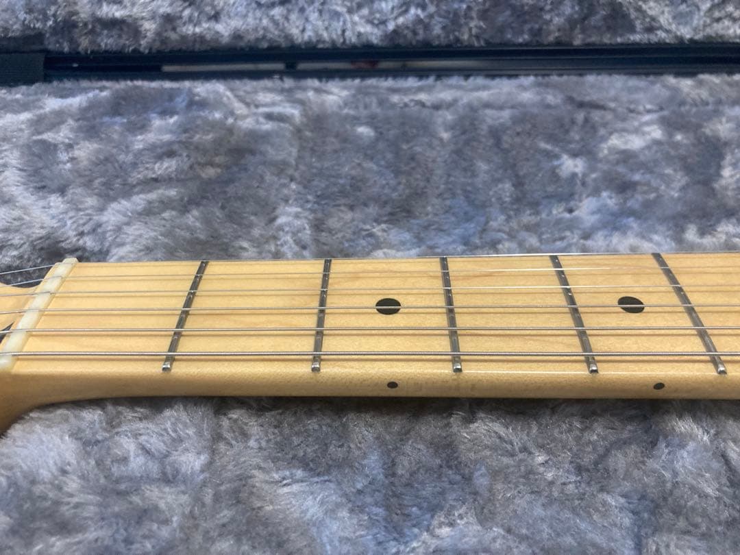 Fender Hybrid II ストラトキャスター　USAピックアップ搭載