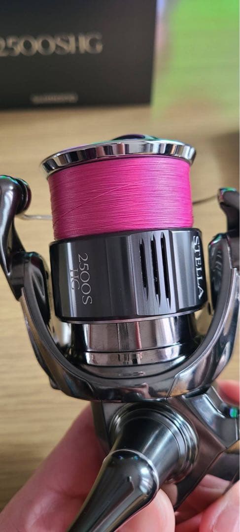 STELLA 2500SHG リール