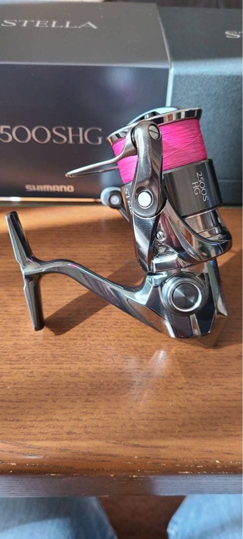 STELLA 2500SHG リール