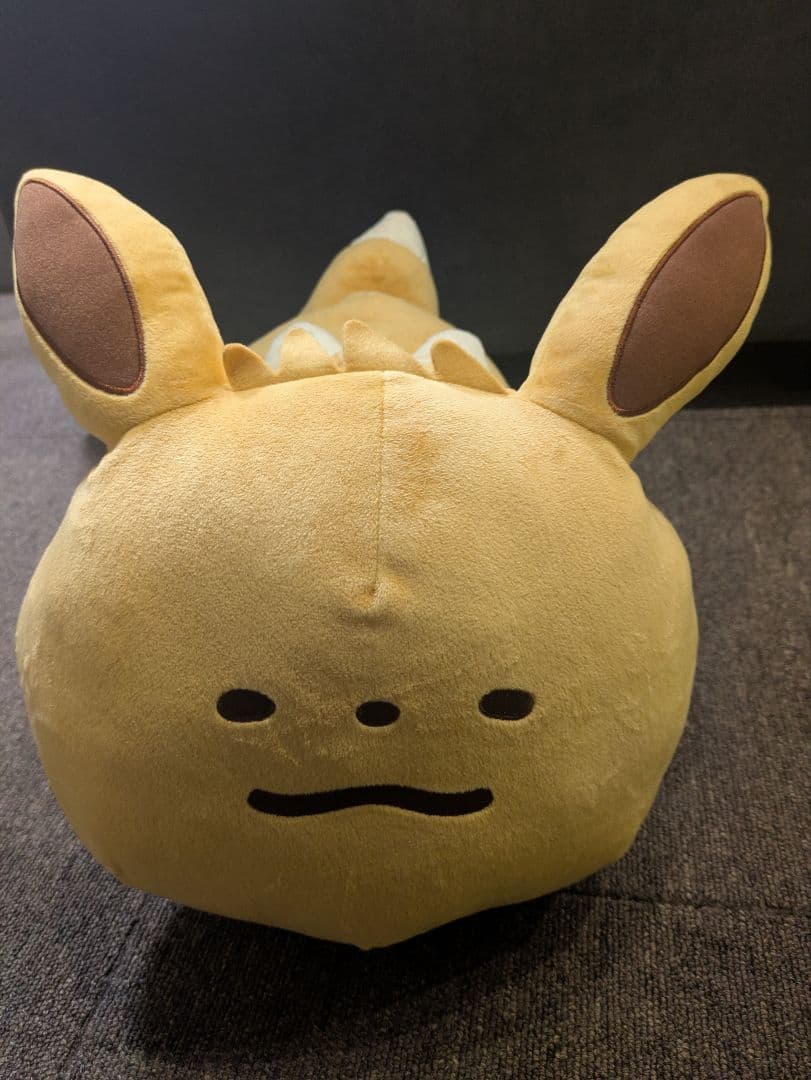 ポケモンセンター限定 yurutto カナヘイ ぬいぐるみクッション ピカチュウ