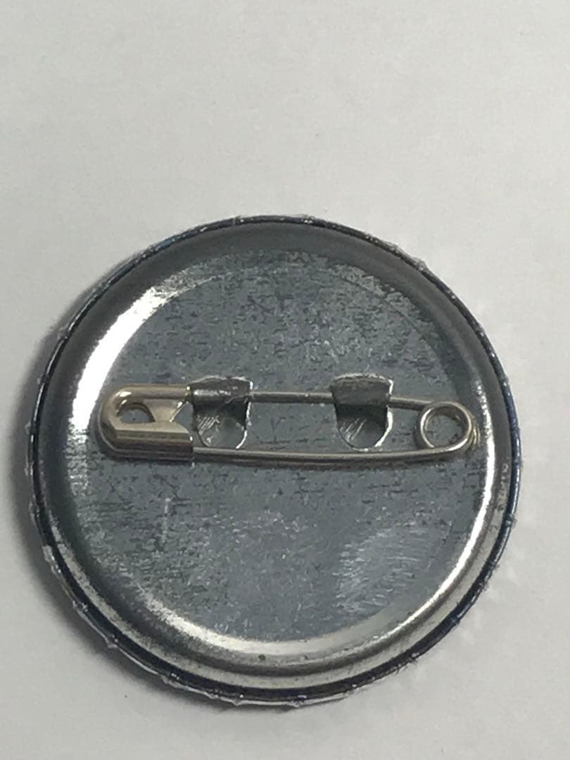 バイオハザード　クレア　缶バッジ　お台場限定