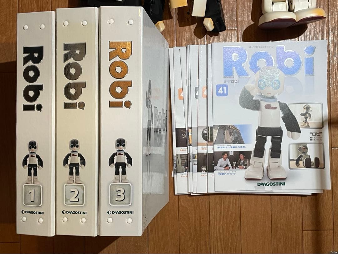 (ジャンク)初代ロビ　開封済創刊号〜70号(完結号)全巻