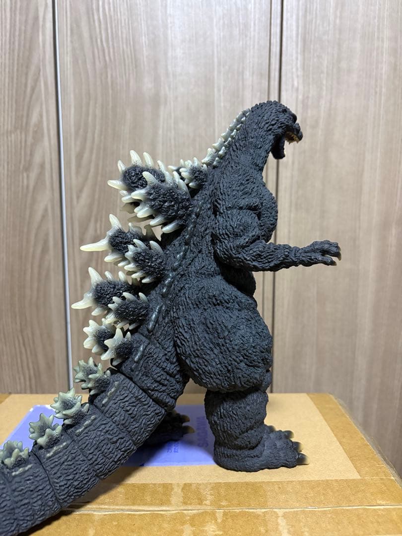 酒井ゆうじ　 ゴジラ(1989)「第四種警戒体制 大阪上陸」 発光Ver.