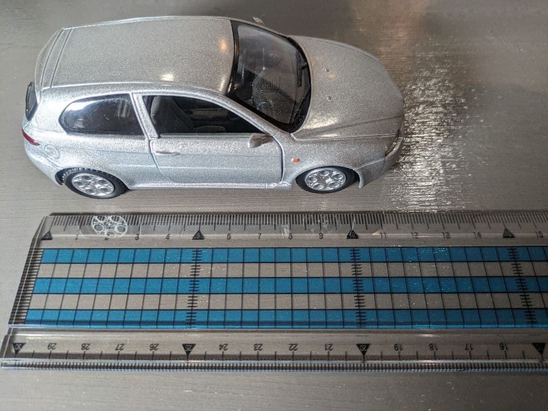 【完成品】アルファロメオ（Alfa147GTA）