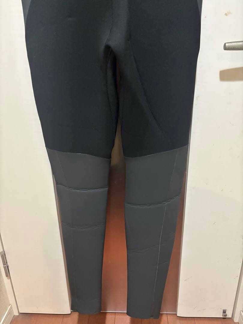 ほぼ未使用！　RSS SURF　セミドライ　バックジップ　5x3mm　XXLB