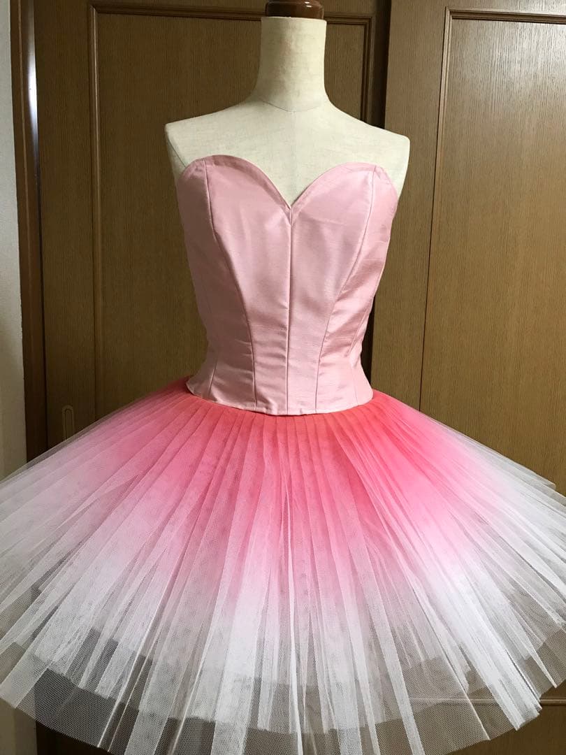 ハンドメイドバレエ衣装の身頃のみ　ピンク　XS〜S相当