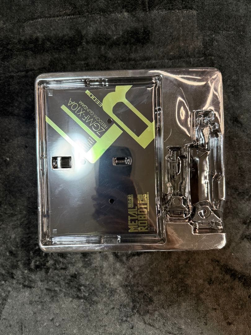 L ROBOT魂　フリーダムガンダム（リアルタイプカラー）