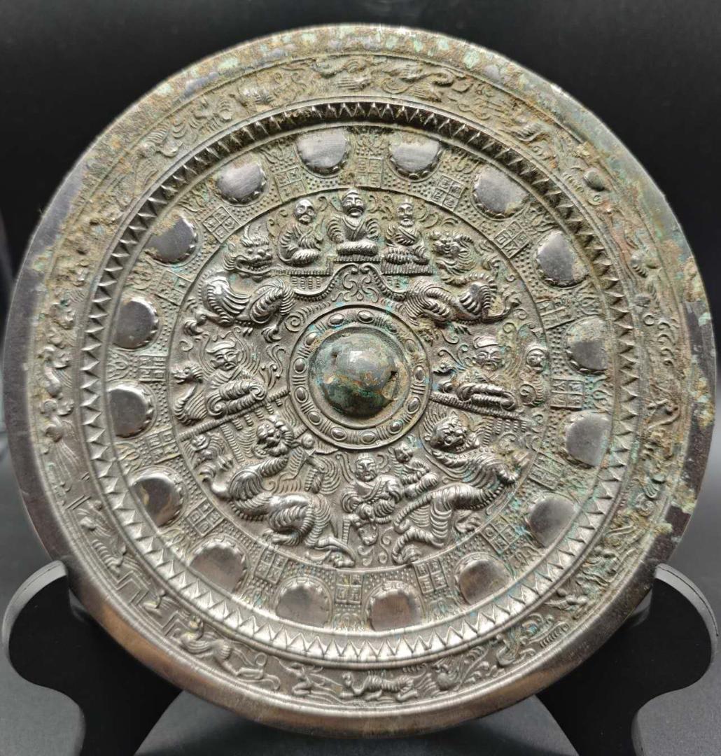 中国　唐時代　三角縁神獣鏡(E-24)