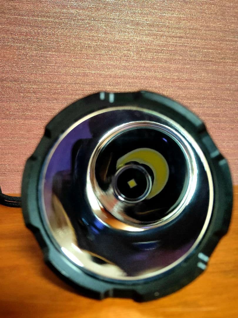 KLARUS クラルス G35 懐中電灯 LED スポットライト　2000lm