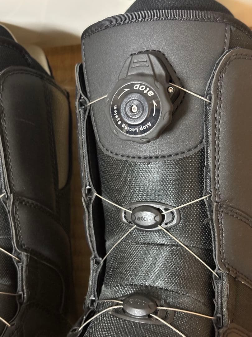 美品！VISIONPEAKSのブーツ atop搭載で締め付け楽々 色ブラック