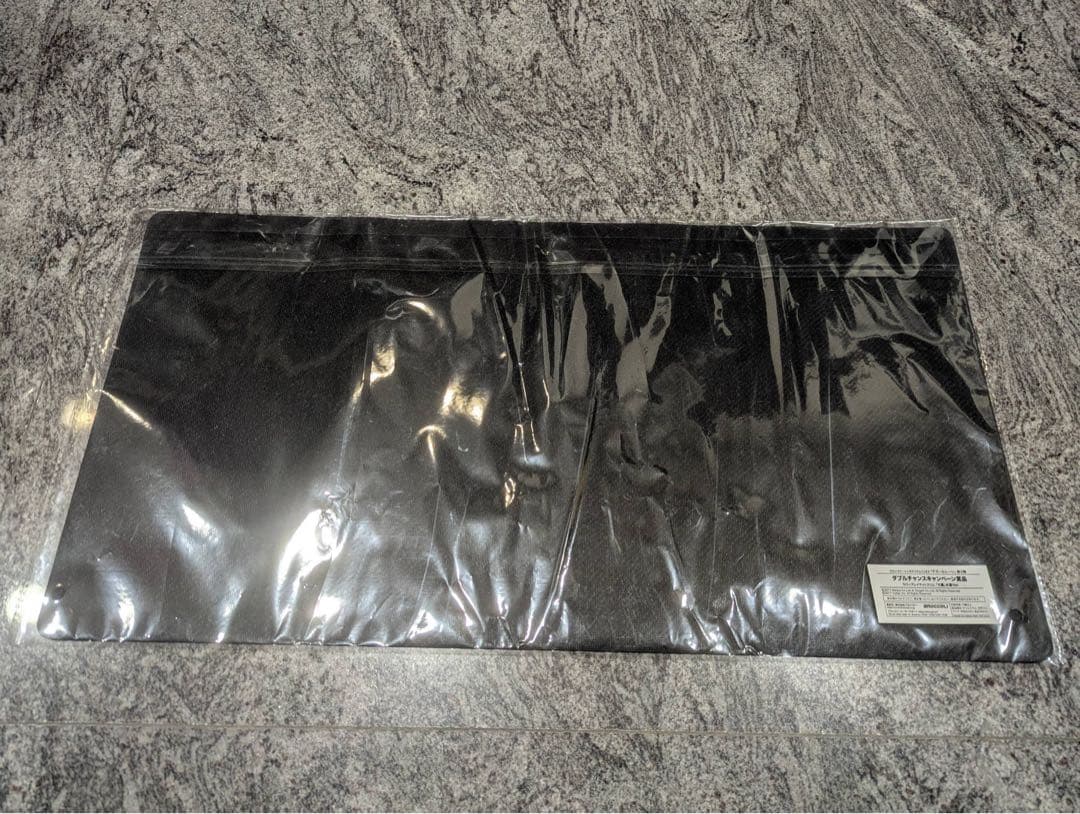 アズールレーン ラバープレイマットスリム 『大鳳』水着ver. トレカくじ賞品