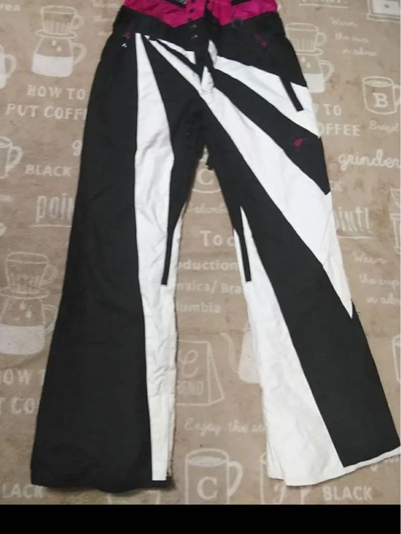 エーセブン　スノーボードウェア　上下セット