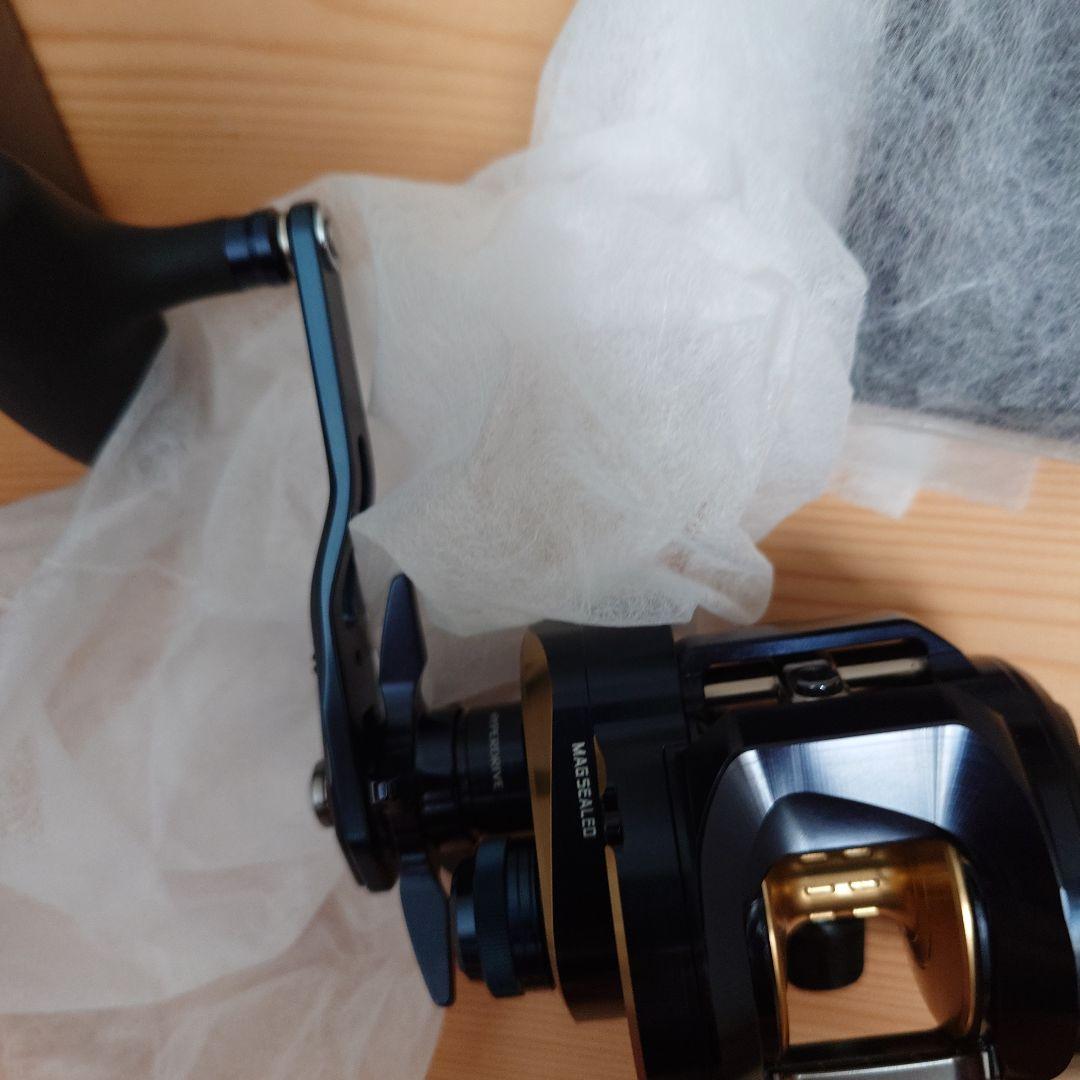 25ソルティガ 300HL 左ハンドル 300HL