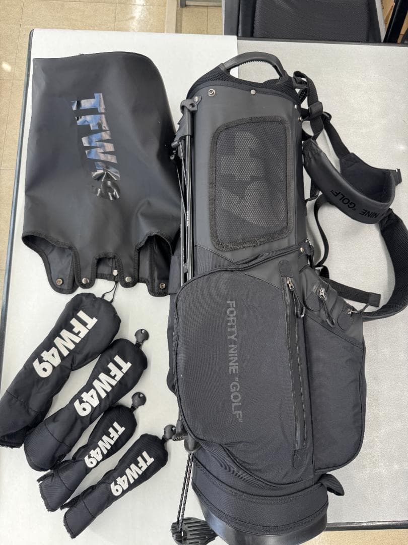 TFW49 キャディバッグ スタンド　1W・FW・UTヘッドカバー