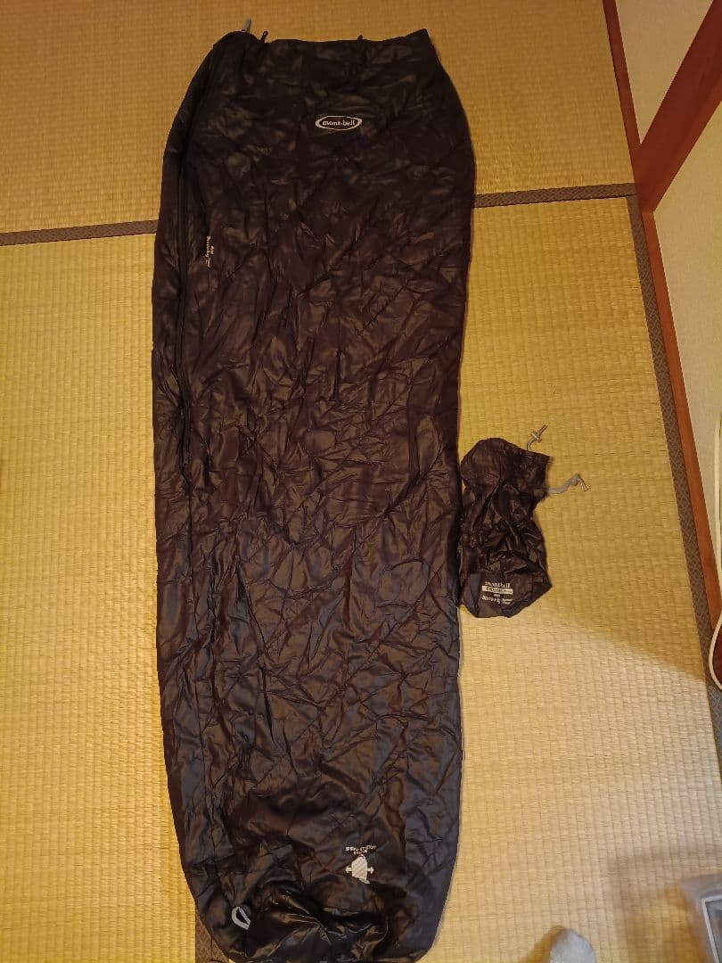 mont-bell アルパインバロウバッグ　サーマルシーツ