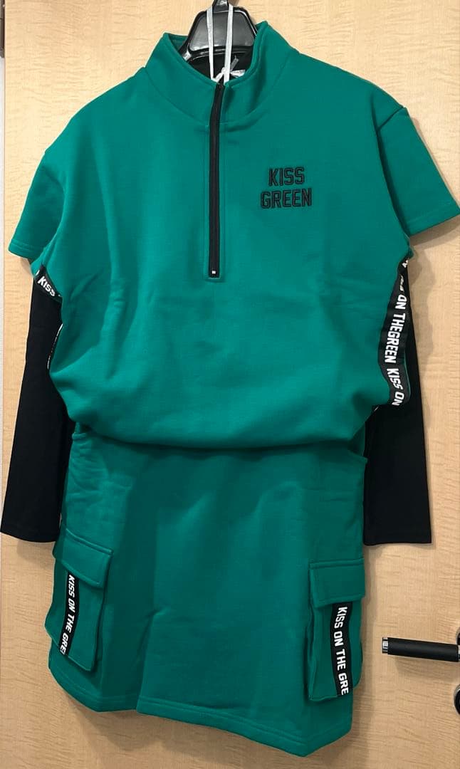 ！新品！キスオンザグリーン　セットアップ＆トップス　￼ Lサイズ
