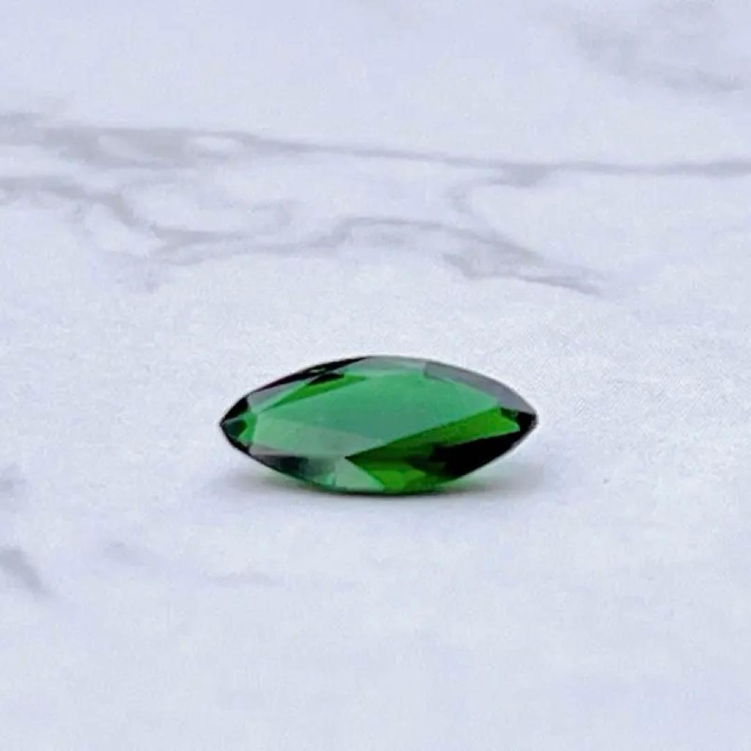 トルマリン　グリーントルマリン　ルース　天然石　天然