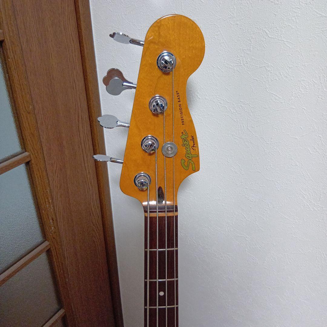 ベース Squier Classic Vibe 60's Precision Bass