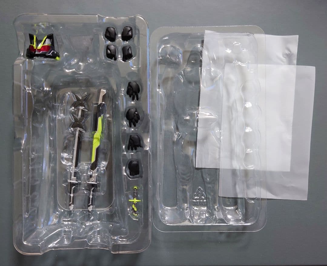 S.H.Figuarts 仮面ライダータイクーン (開封品) 2体セット