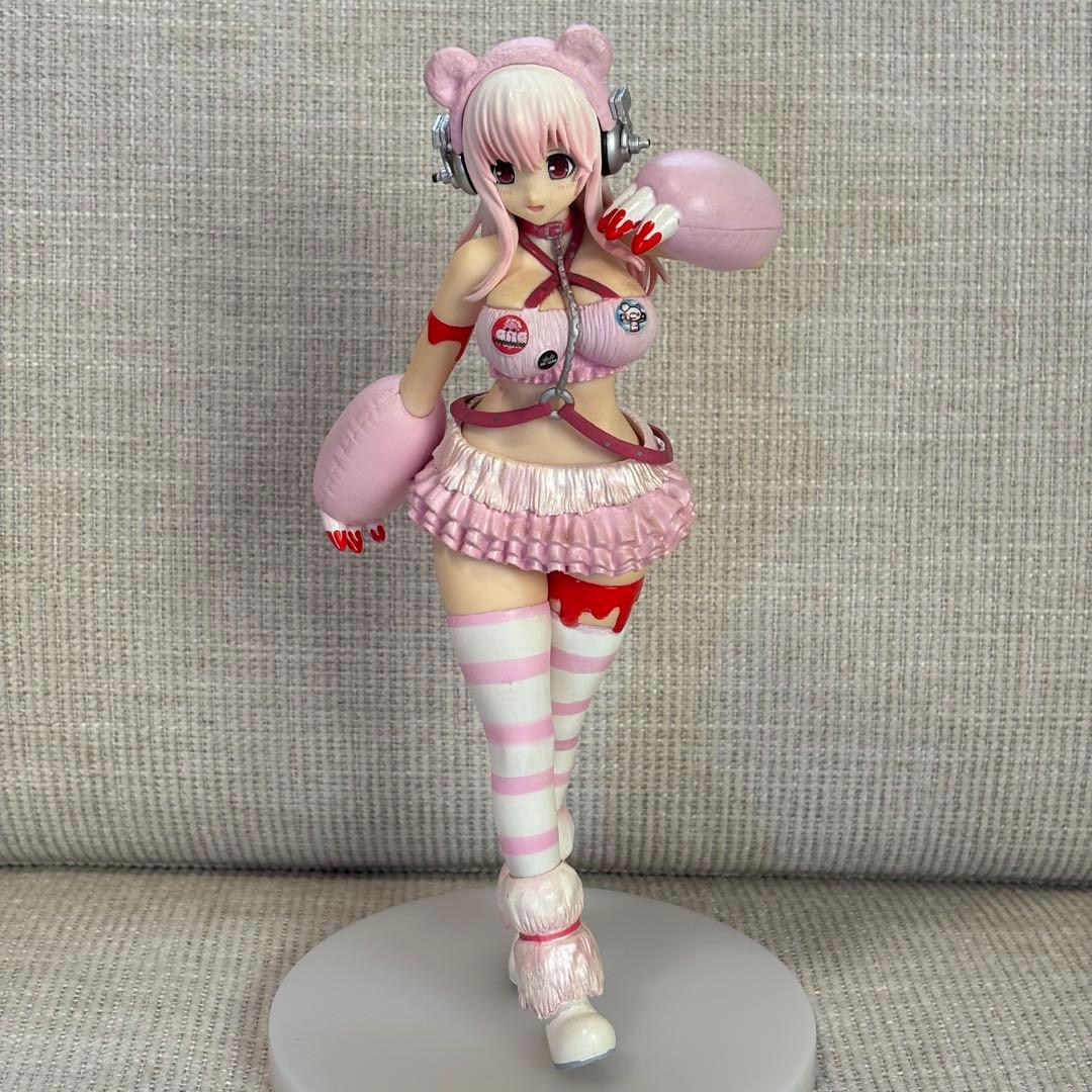 GRG×すーぱーそに子 グルーミー レースクイーンフィギュア