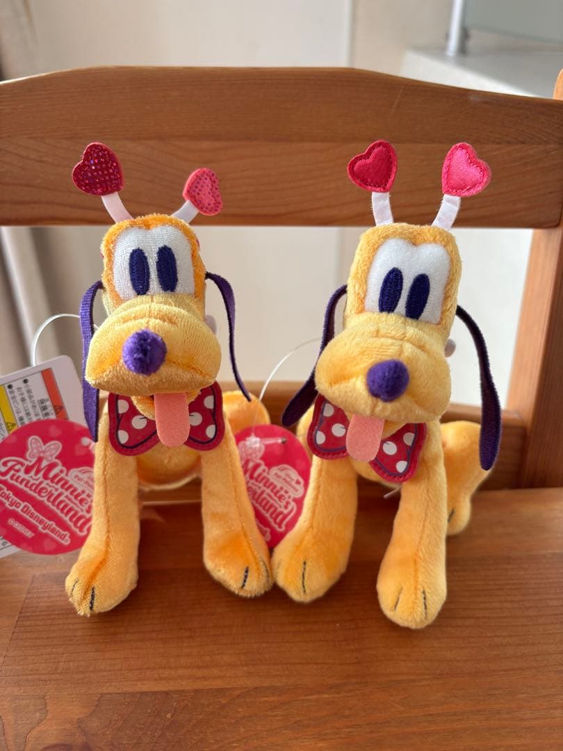 ディズニーパルパルーザ.ぬいぐるみバッジプルート2024.2026 2セット