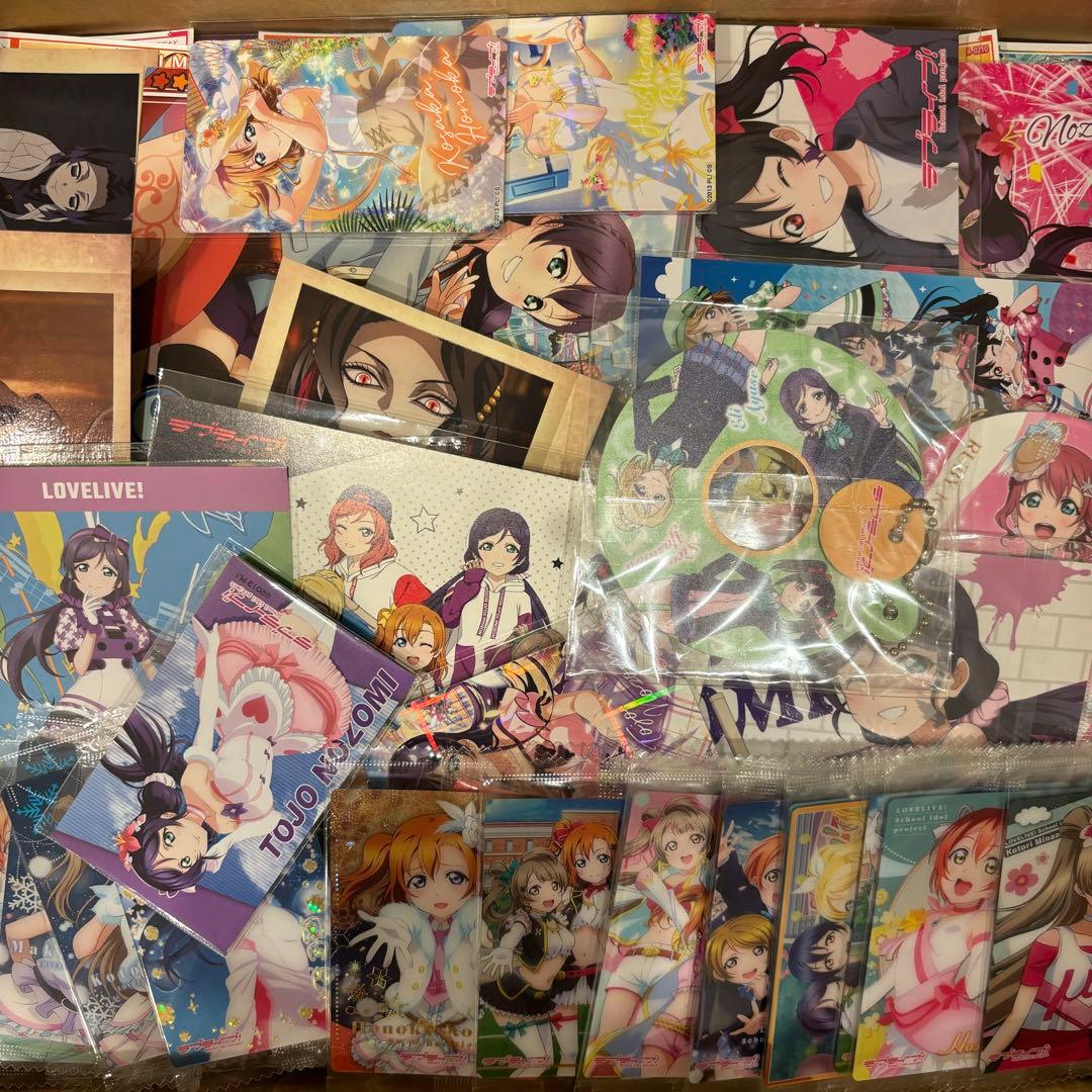 鬼滅の刃 ワンピース　ラブライブ！アニメグッズ　まとめ売り 大量　1500点以上