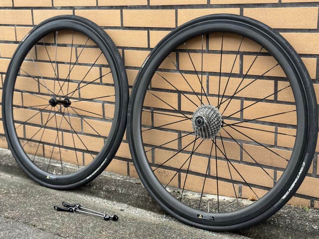 カーボンホイール　スーパーチーム　ロードバイク