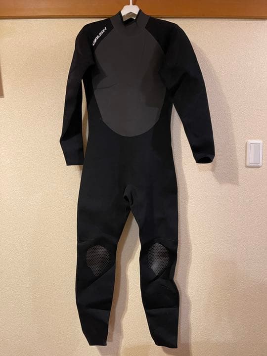 ウェットスーツ(GRUSH)