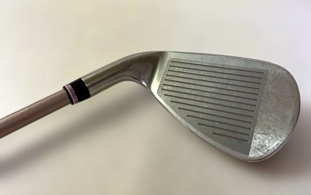 ゼクシオ12 レディース　アイアン　6番　希少　Rシャフト ボルドー