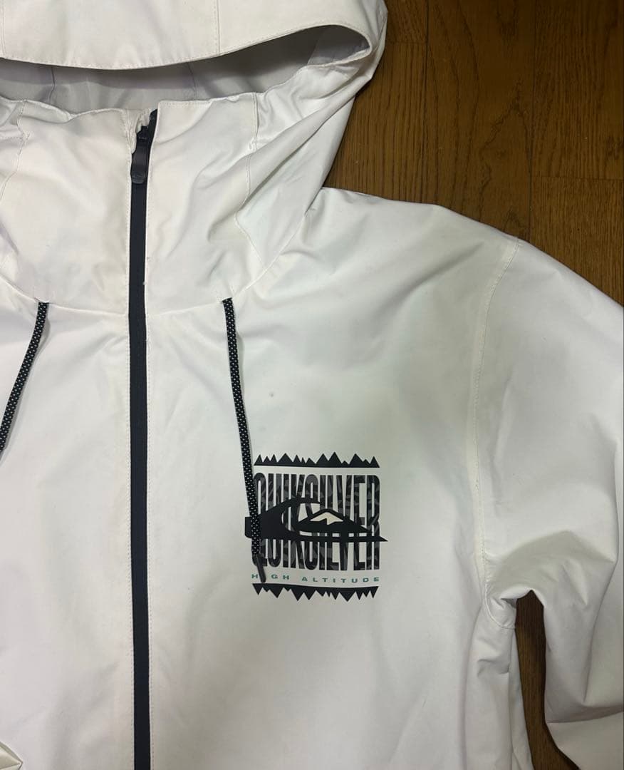 【週末値下げ中】Quiksilver 撥水スノージャケット Lセットアップ可