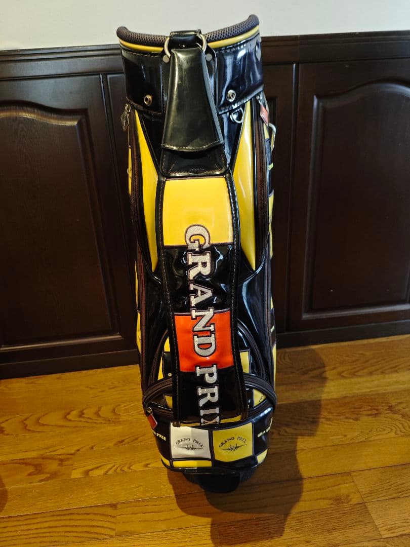 グランプリ　エナメル　キャディバック